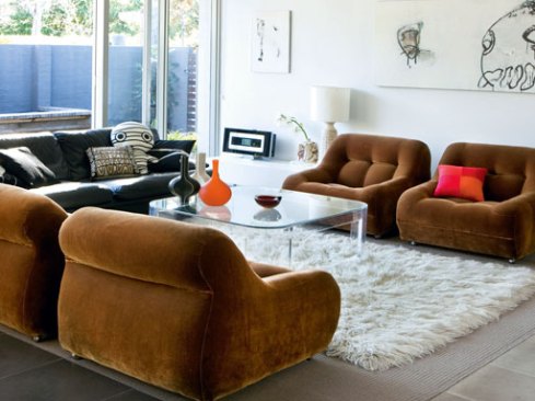 1970's living room by Galerie Vanlian, Rnvy Interiors and Vick Vanlian